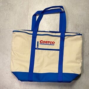 Blue and Cream Travel Tote